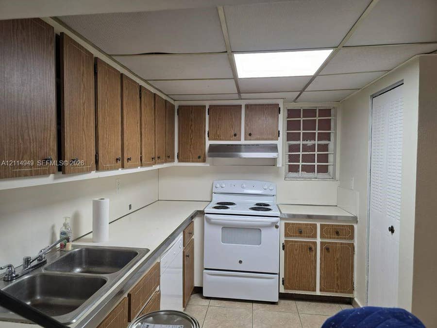 Property photo for 1990 W 56th Street, #1319, Hialeah, FL