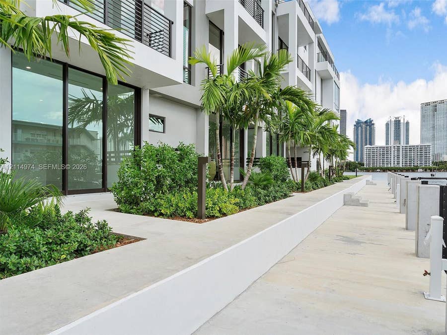 Property photo for 4004 NE 167 Street, North Miami Beach, FL