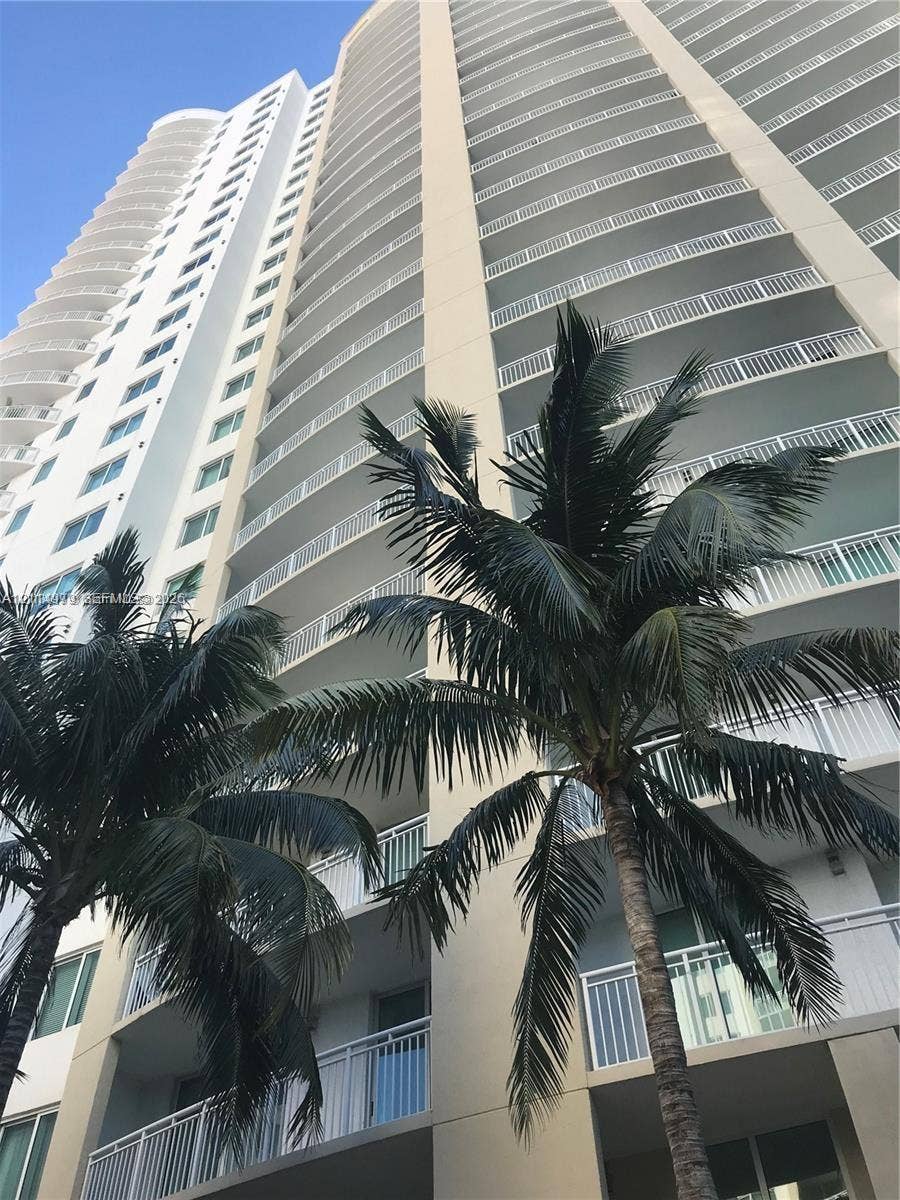 1745 E Hallandale Beach Boulevard, #801W, Hallandale Beach, Hallandale Beach, FL 33009 Photo 1