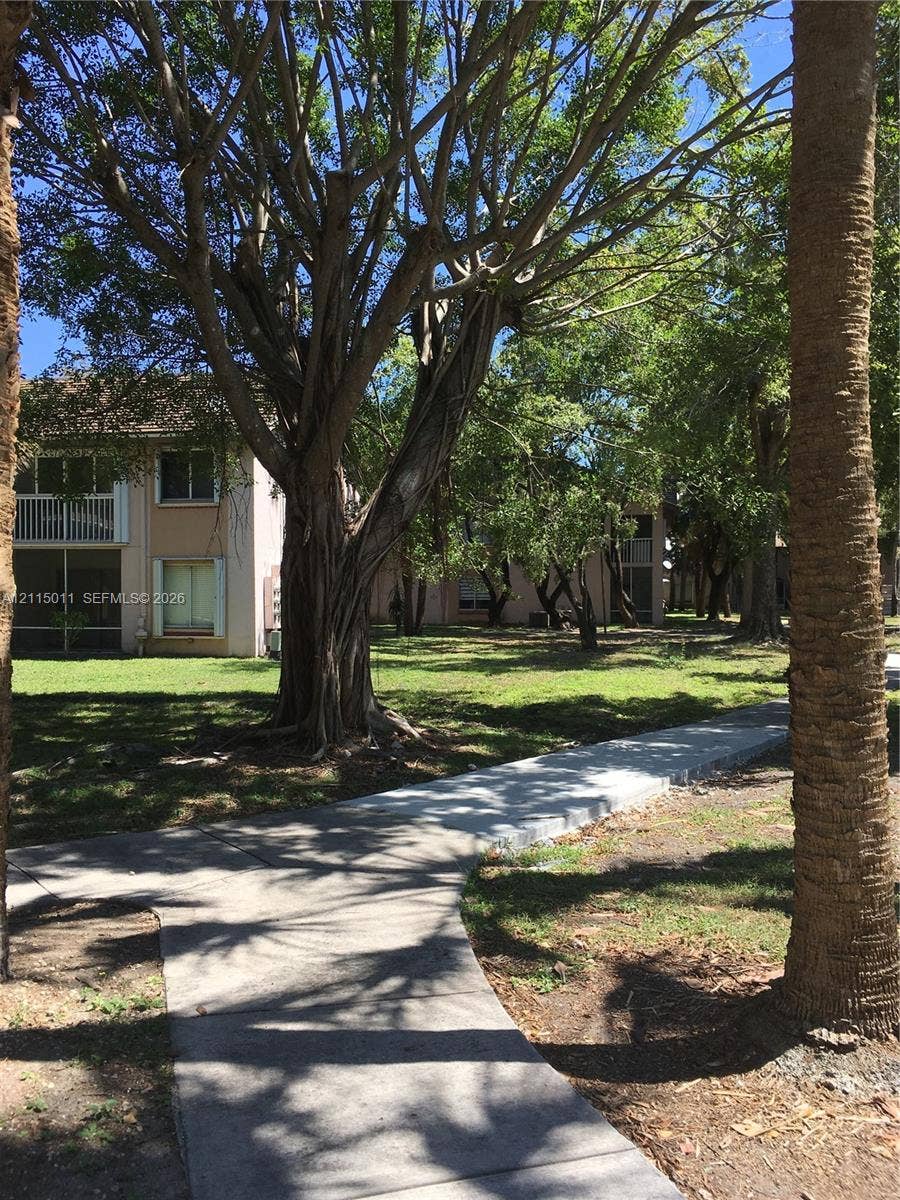 Miami, Miami, FL 33186 Photo 20