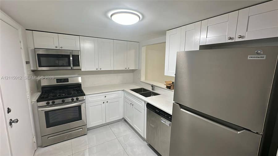 Property photo for 17901 NW 68th Avenue, #S102, Hialeah, FL
