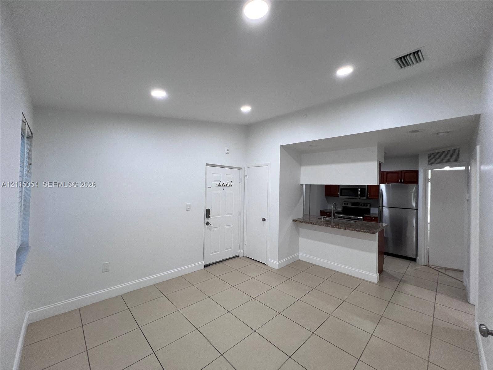 17500 NW 67th Court, #H-19, Hialeah, Hialeah, FL 33015 Photo 6