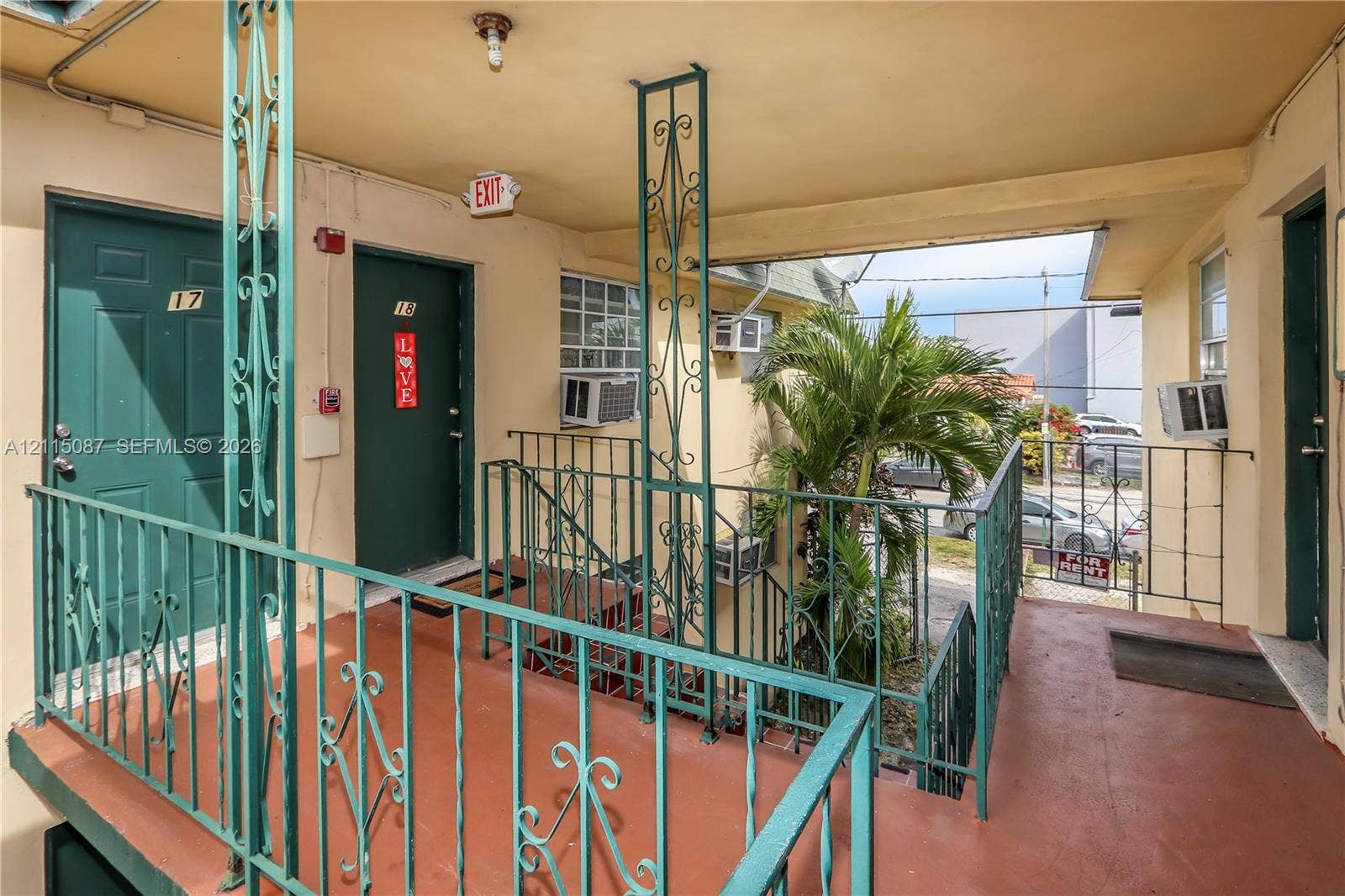720 NW 27th Court, #18, Miami, Miami, FL 33125 Photo 5