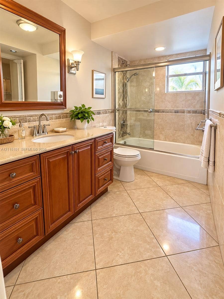 Dania, Dania Beach, FL 33004 Photo 16