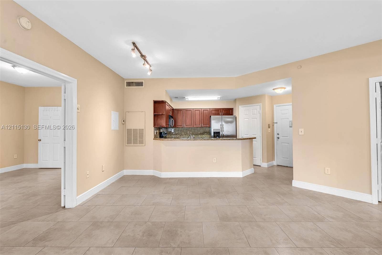 2445 SW 18th Terrace, #412, Fort Lauderdale, FL 33315 Photo 5
