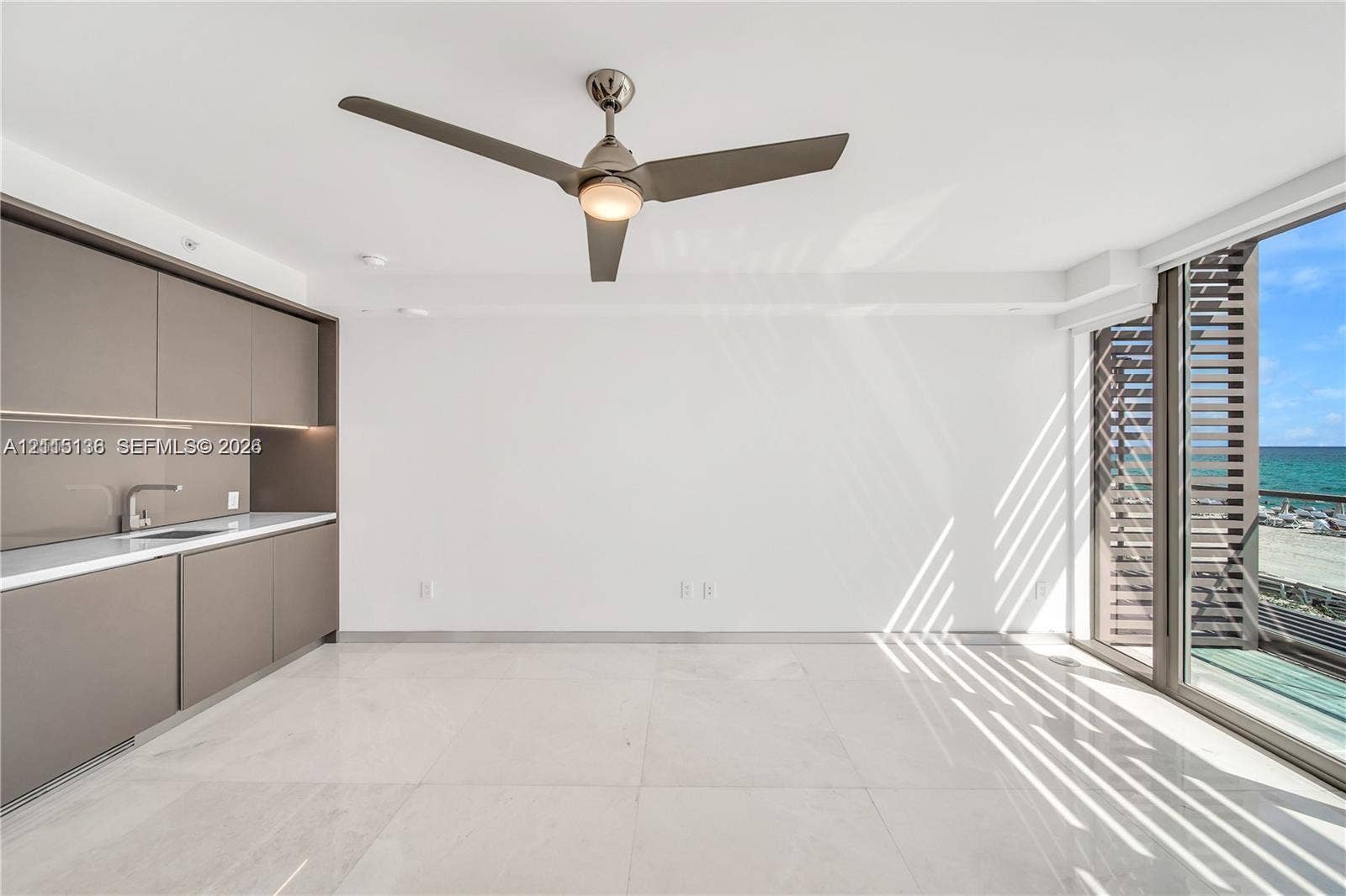 18975 Collins Avenue, #CABANA 20, Sunny Isles Beach, FL 33160 Photo 5