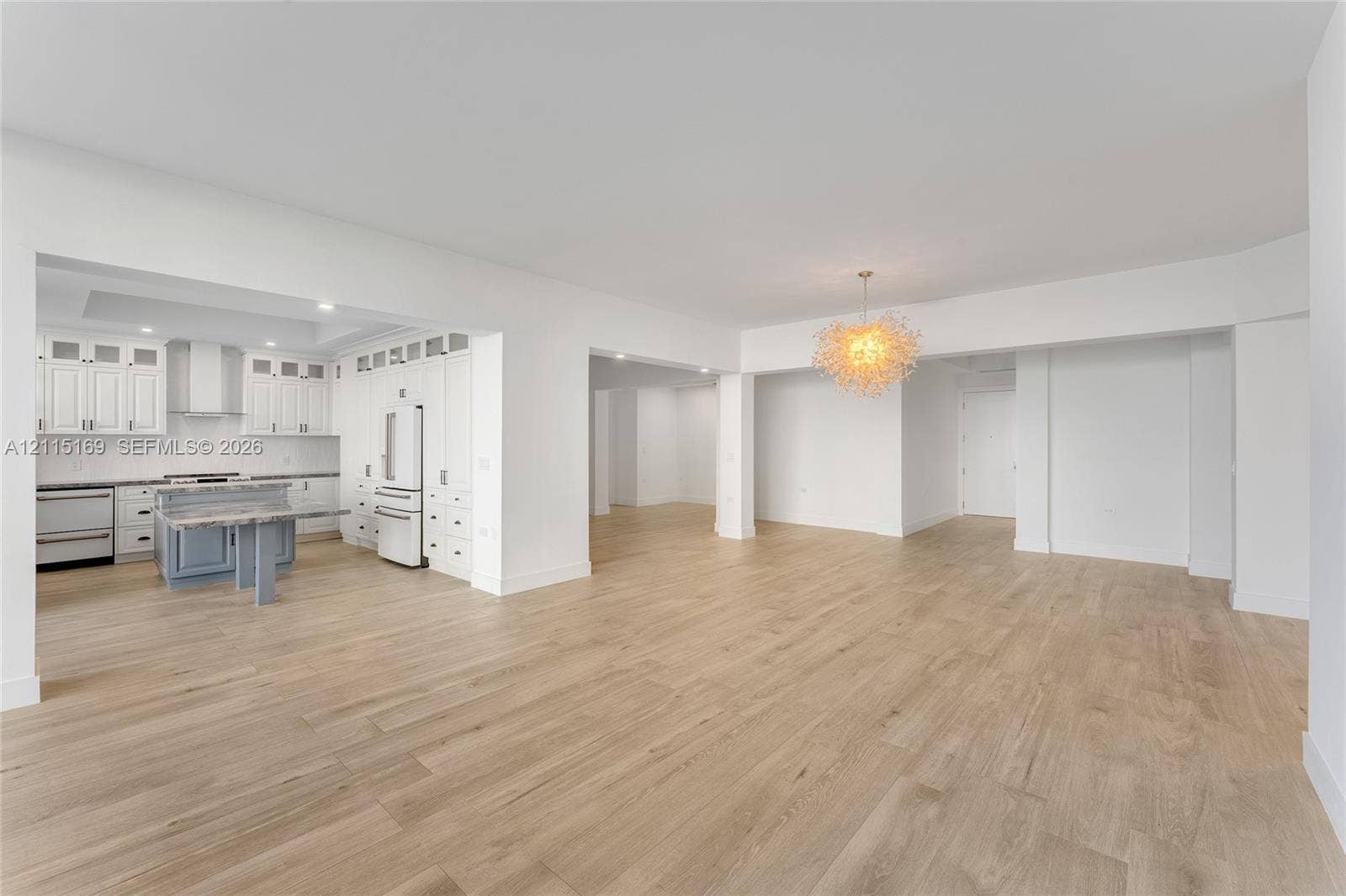 848 Brickell Key Drive, #204, Miami, FL 33131 Photo 4