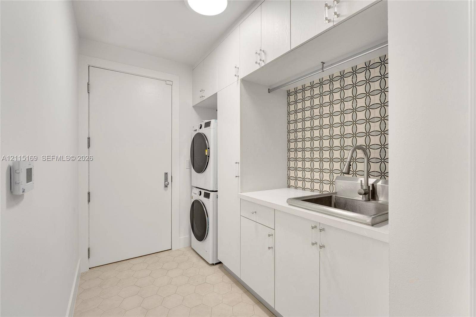 848 Brickell Key Drive, #204, Miami, FL 33131 Photo 43
