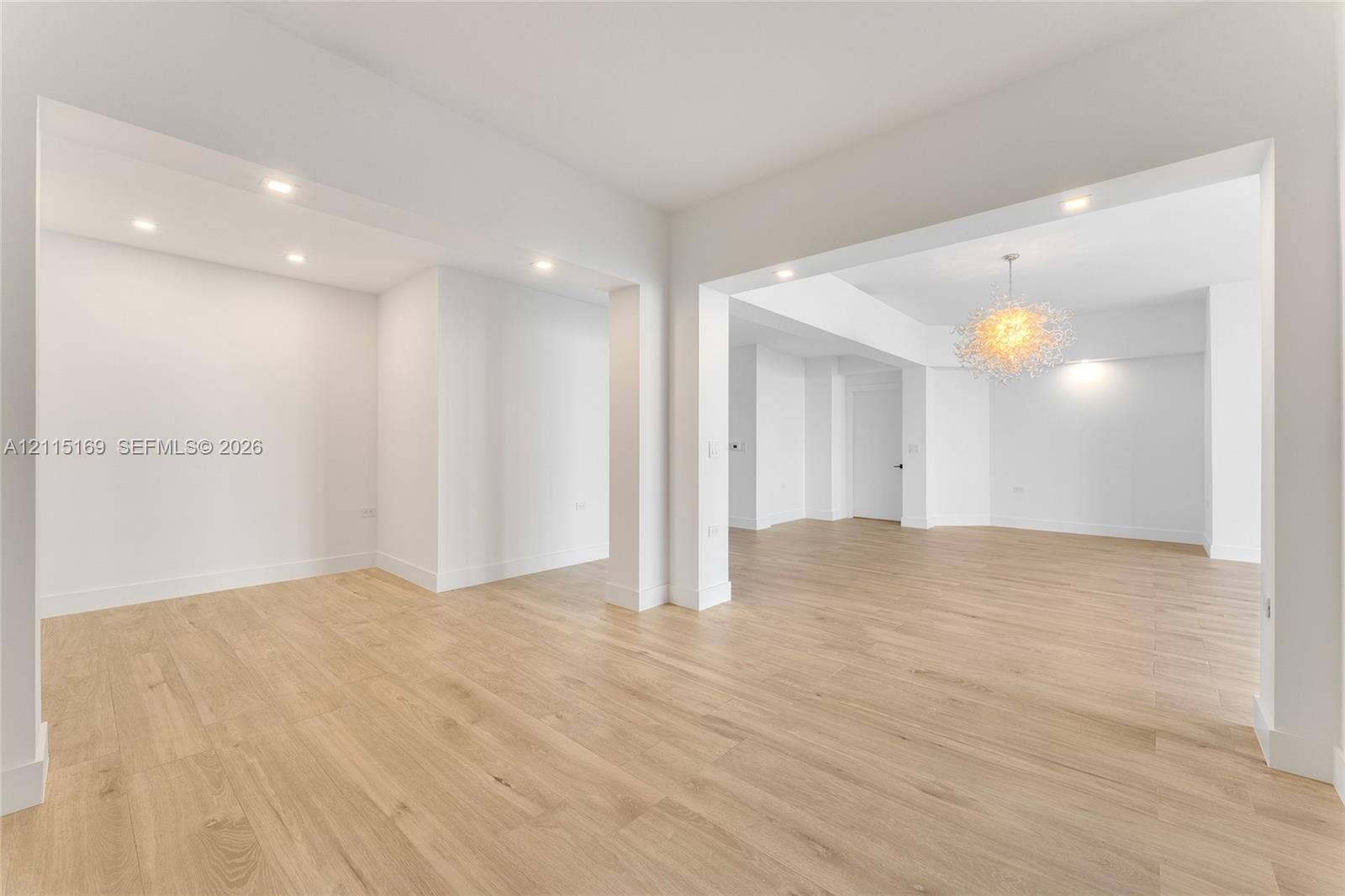 848 Brickell Key Drive, #204, Miami, FL 33131 Photo 23