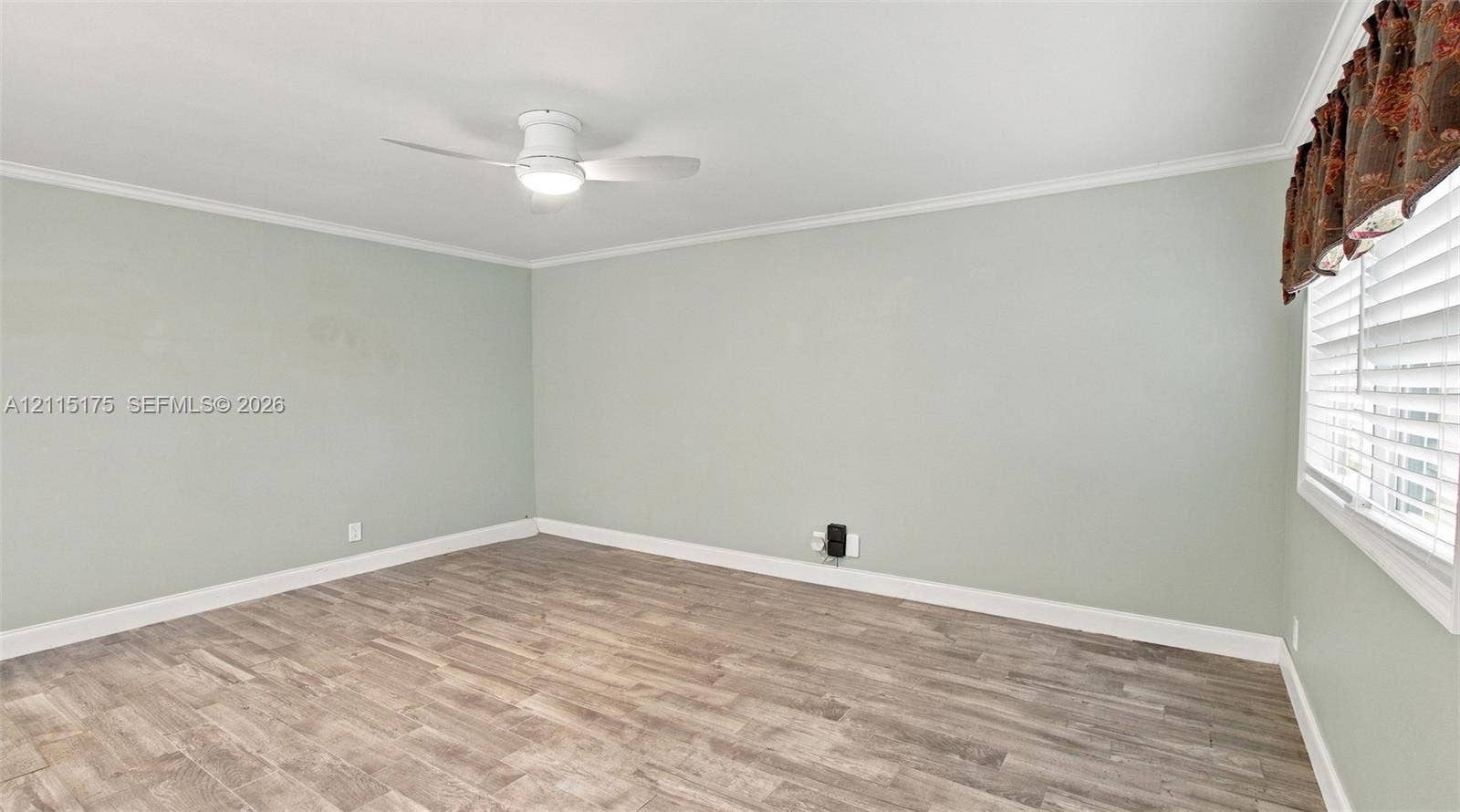 324 Seville N, Delray Beach, FL 33446 Living room