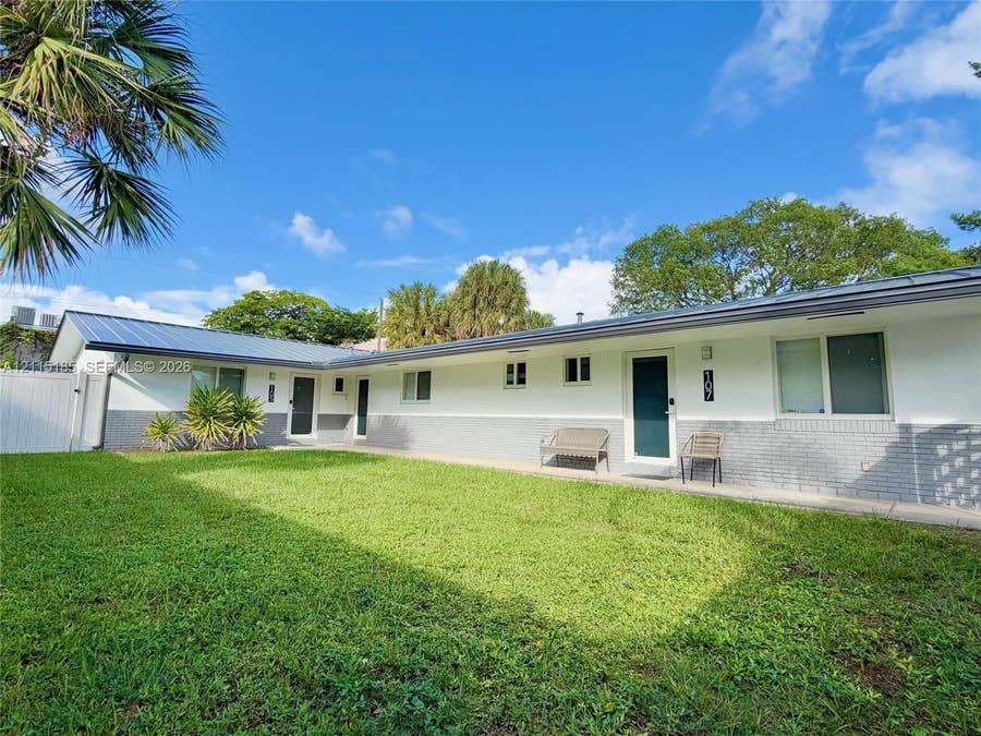 Property photo for 105-107 NE 30th Court, Wilton Manors, FL