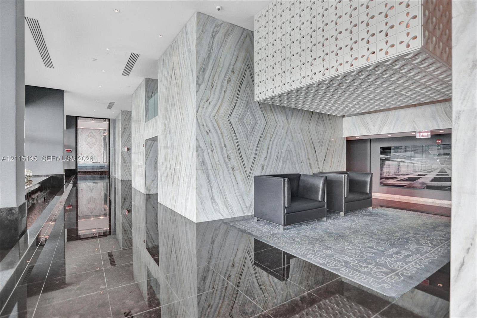 335 S Biscayne Boulevard, #2501, Miami, Miami, FL 33131 Photo 26