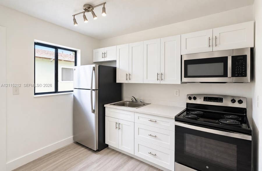 Property photo for 1949 Riverside Drive, #2, Fort Lauderdale, FL