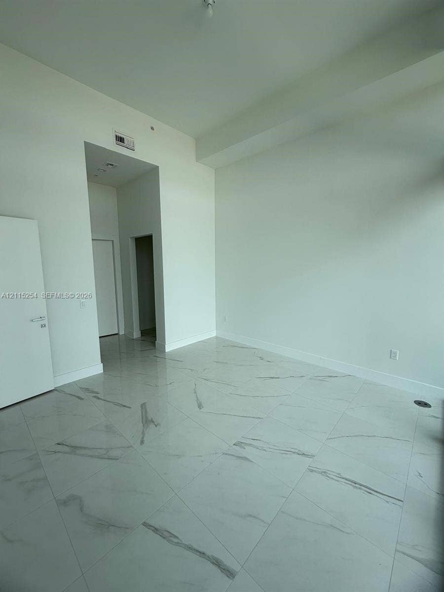 1170 E Hallandale Beach Boulevard, #607, Hallandale Beach, Hallandale Beach, FL 33009 Photo 8