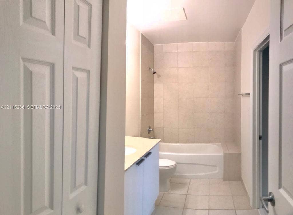 140 S Dixie Highway, #1018, Hollywood, Hollywood, FL 33020 Photo 21