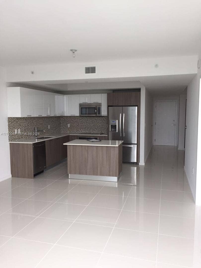 Property photo for 5300 Paseo Boulevard, #706, Doral, FL