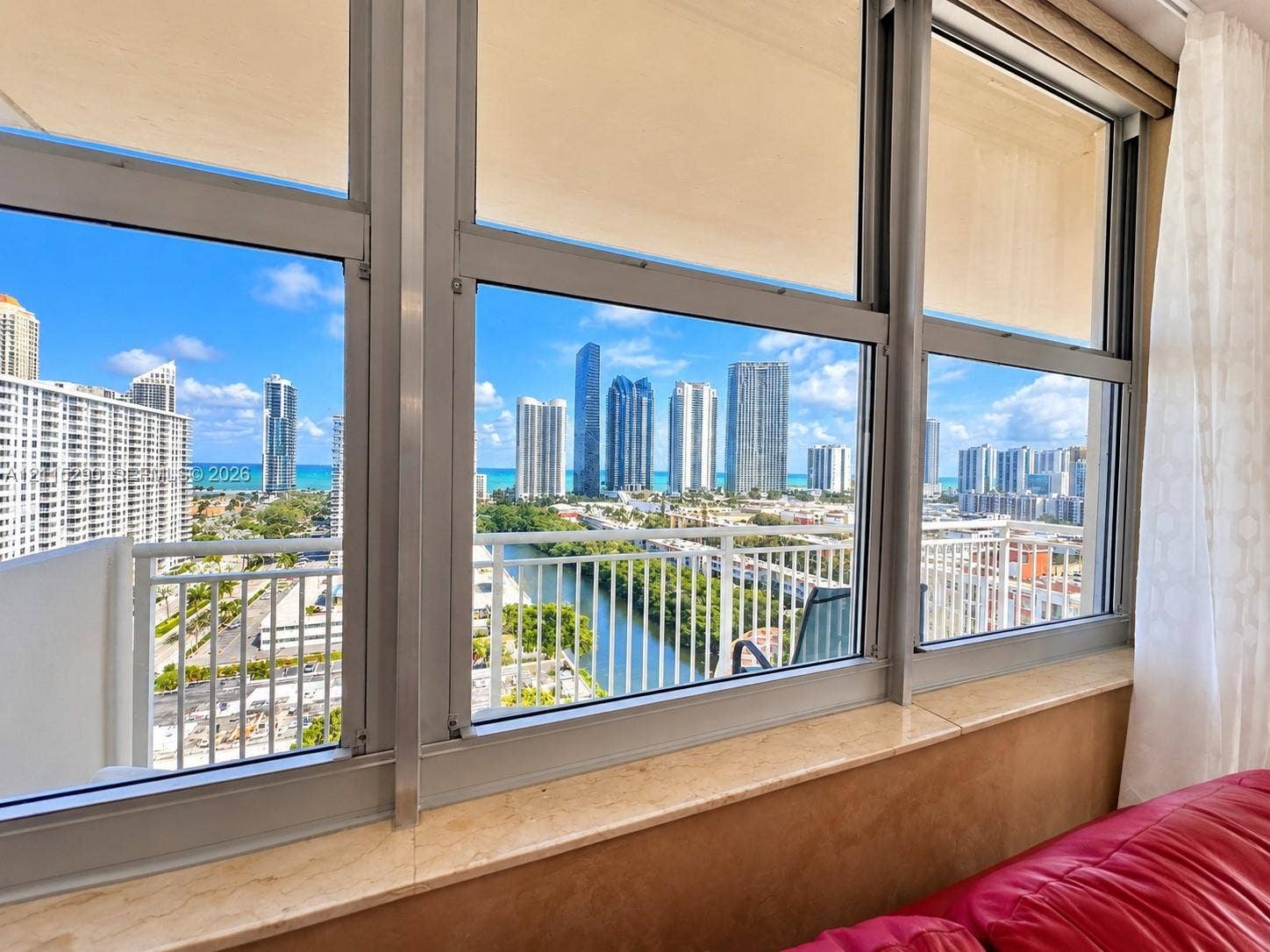 250 174th Street, #1704, Sunny Isles Beach, FL 33160 Photo 15
