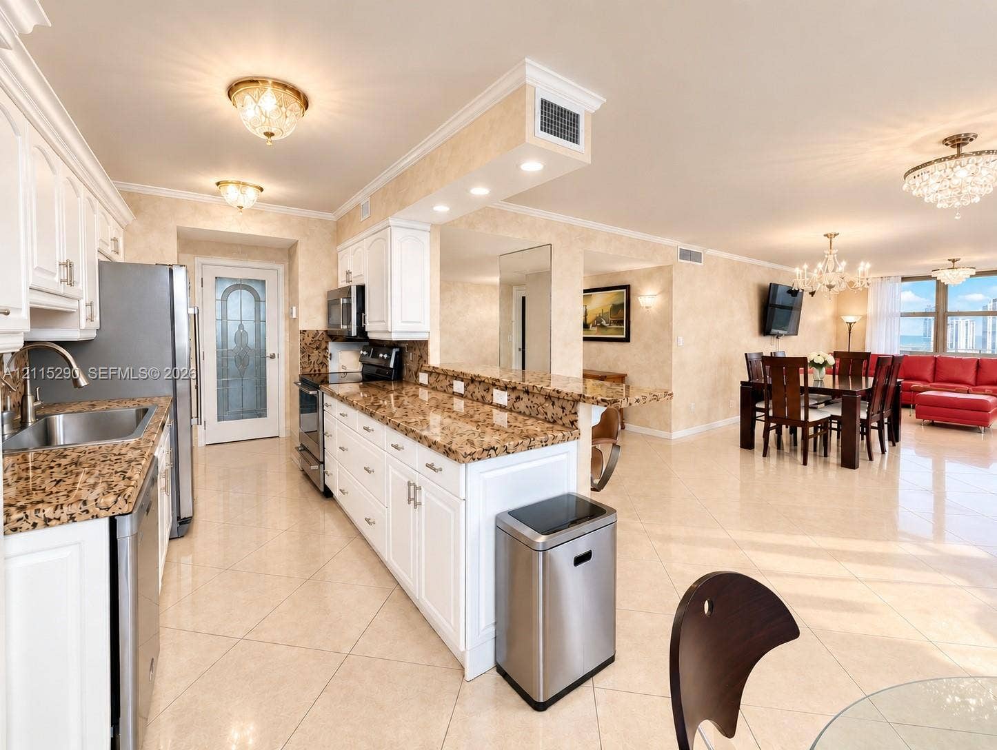 250 174th Street, #1704, Sunny Isles Beach, FL 33160 Photo 3