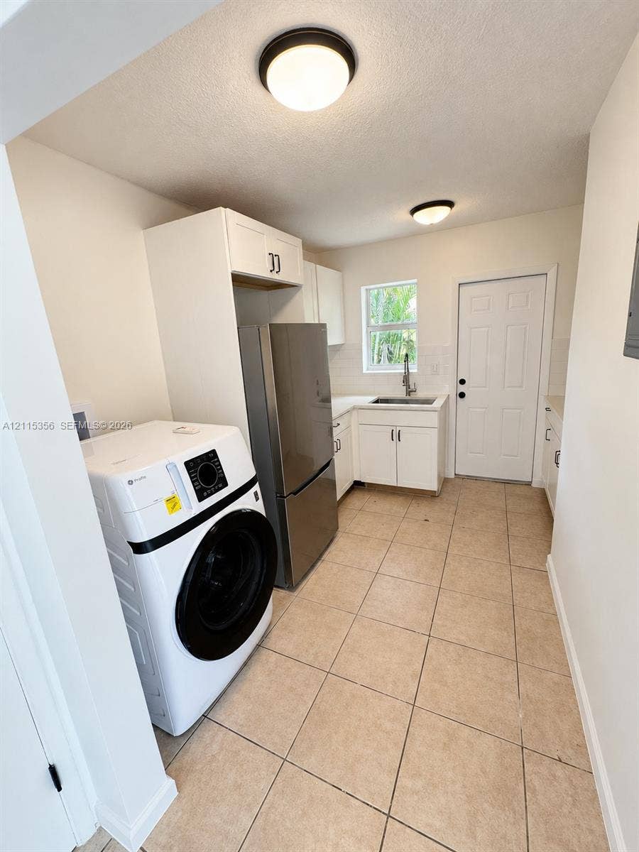 1521 NW 5th Avenue, #1, Fort Lauderdale, Fort Lauderdale, FL 33311 Photo 3