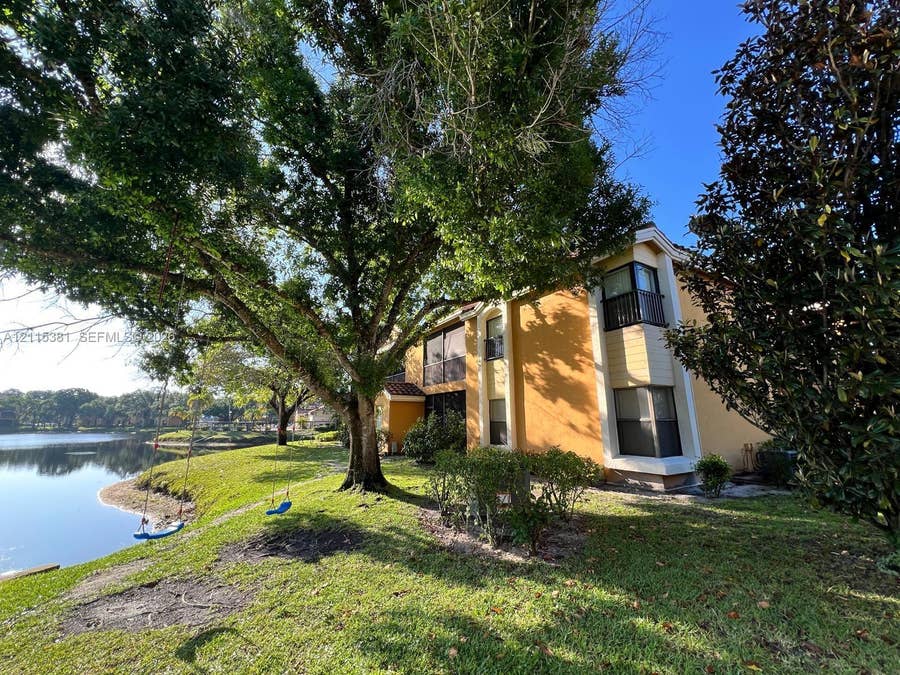 Property photo for Coconut Creek, FL