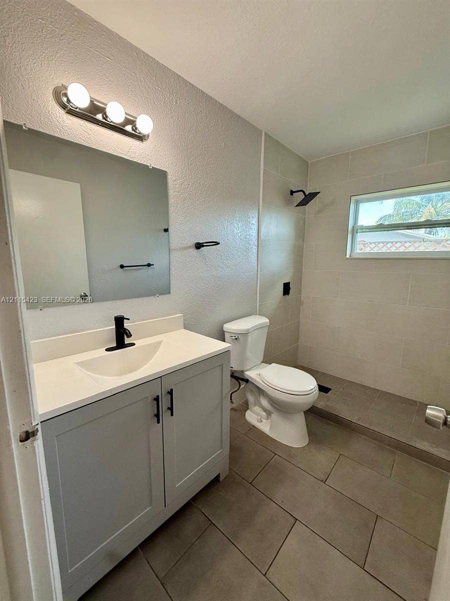2560 Riverland Drive, #F2, Fort Lauderdale, Fort Lauderdale, FL 33312 Photo 16