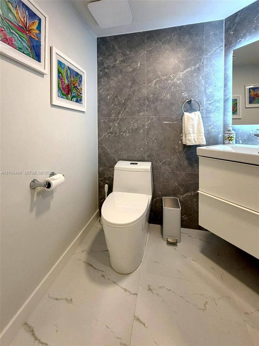 16699 Collins Avenue, #3101, Sunny Isles Beach, FL 33160 Photo 51