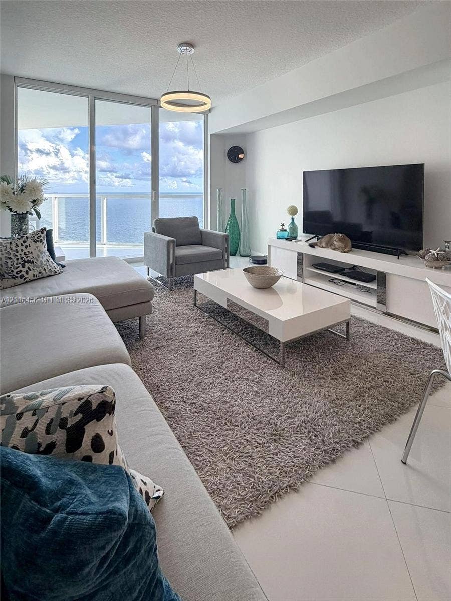 16699 Collins Avenue, #3101, Sunny Isles Beach, FL 33160 Photo 15