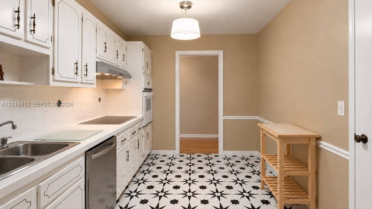 1001 91st Street, #302, Bay Harbor Islands, FL 33154 Photo 13