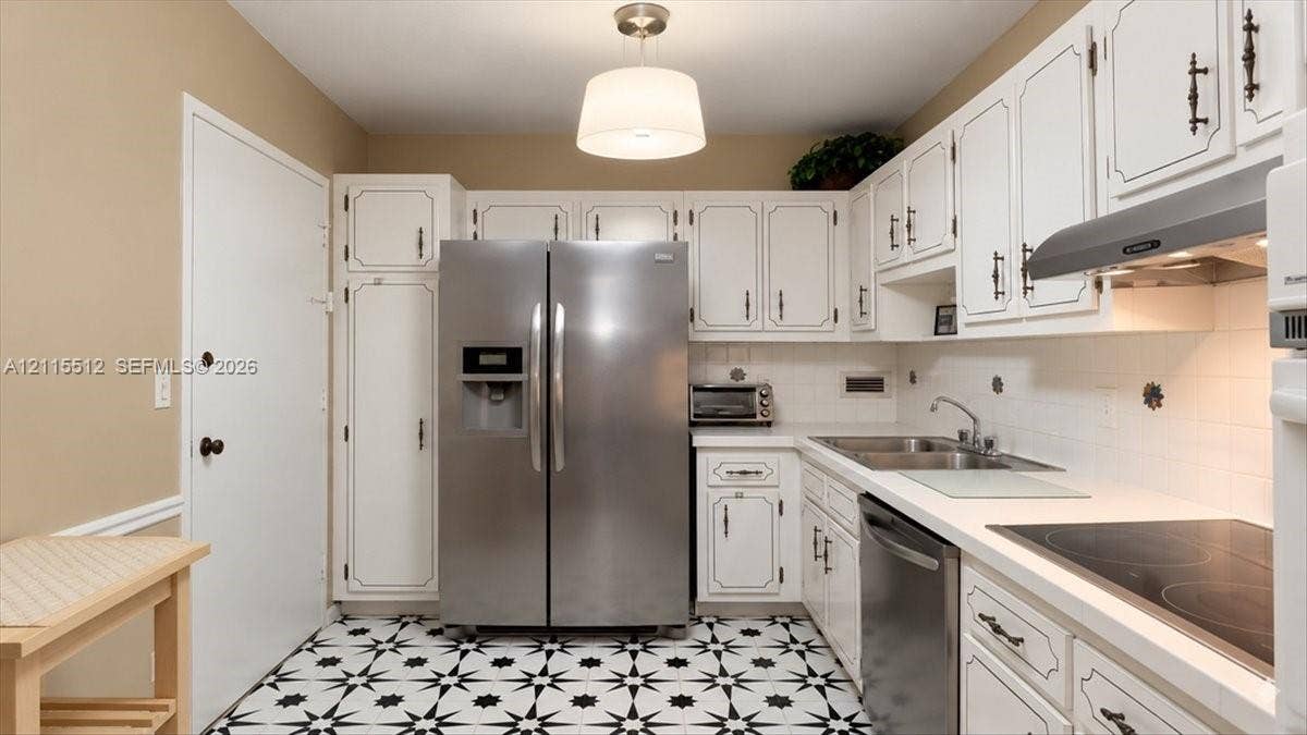 1001 91st Street, #302, Bay Harbor Islands, FL 33154 Photo 12