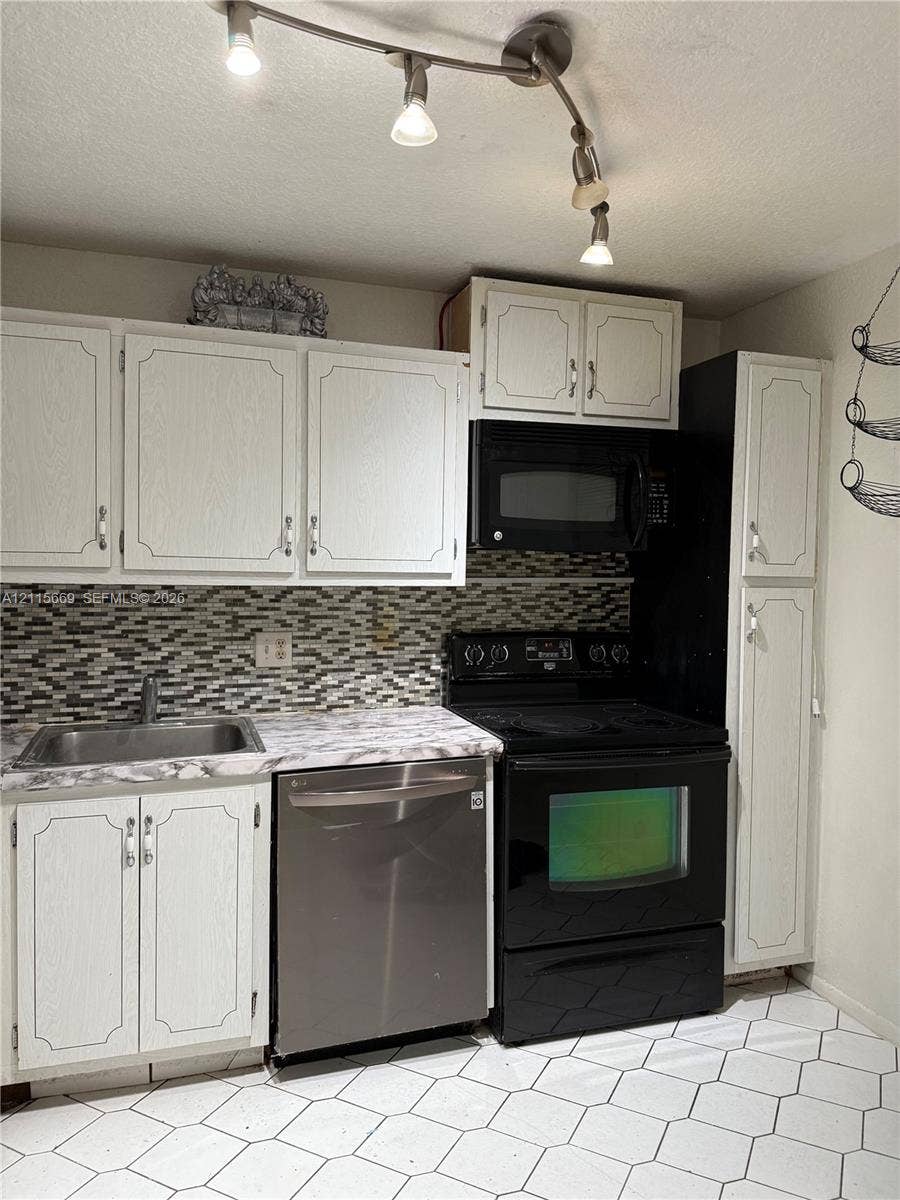 Property photo for Tamarac, FL