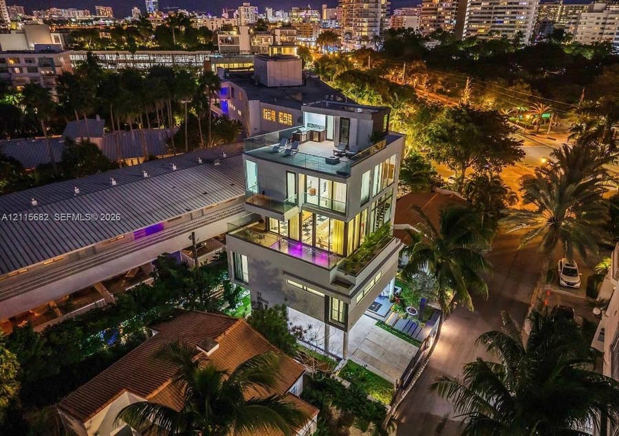 Property photo for 11 Century Lane, Miami Beach, FL