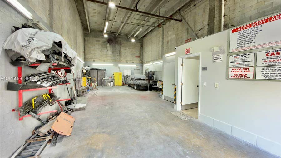Property photo for Bodyshop For Sale Bodyshop For Sale In Princeton, Homestead, FL