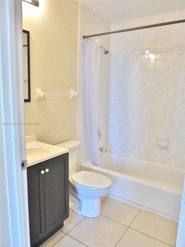 843 SW 13th Avenue, #305, Miami, Miami, FL 33135 Photo 5