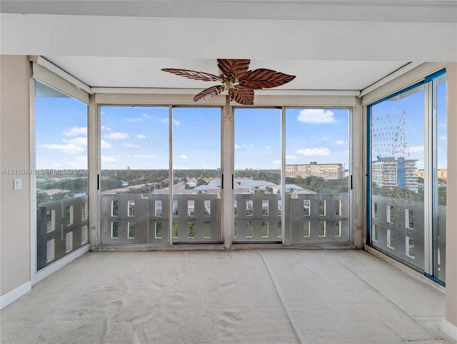 4330 Hillcrest Drive, #1019, Hollywood, FL 33021 Photo 25