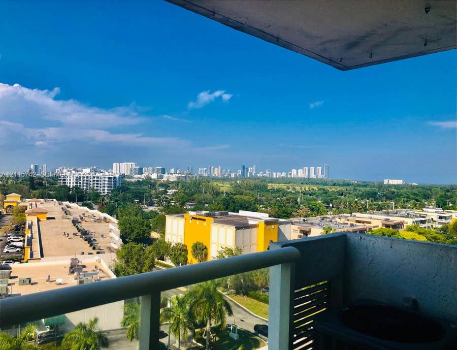 Property photo for 13499 Biscayne Boulevard, #905, North Miami, FL