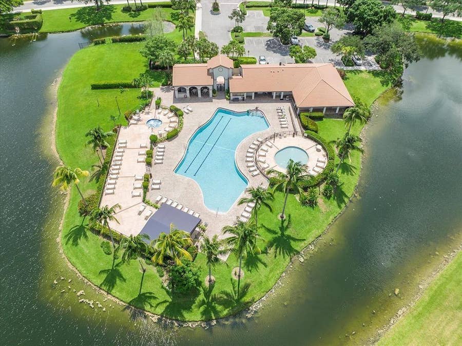 Property photo for 10700 NW 14th Street, #146, Plantation, FL