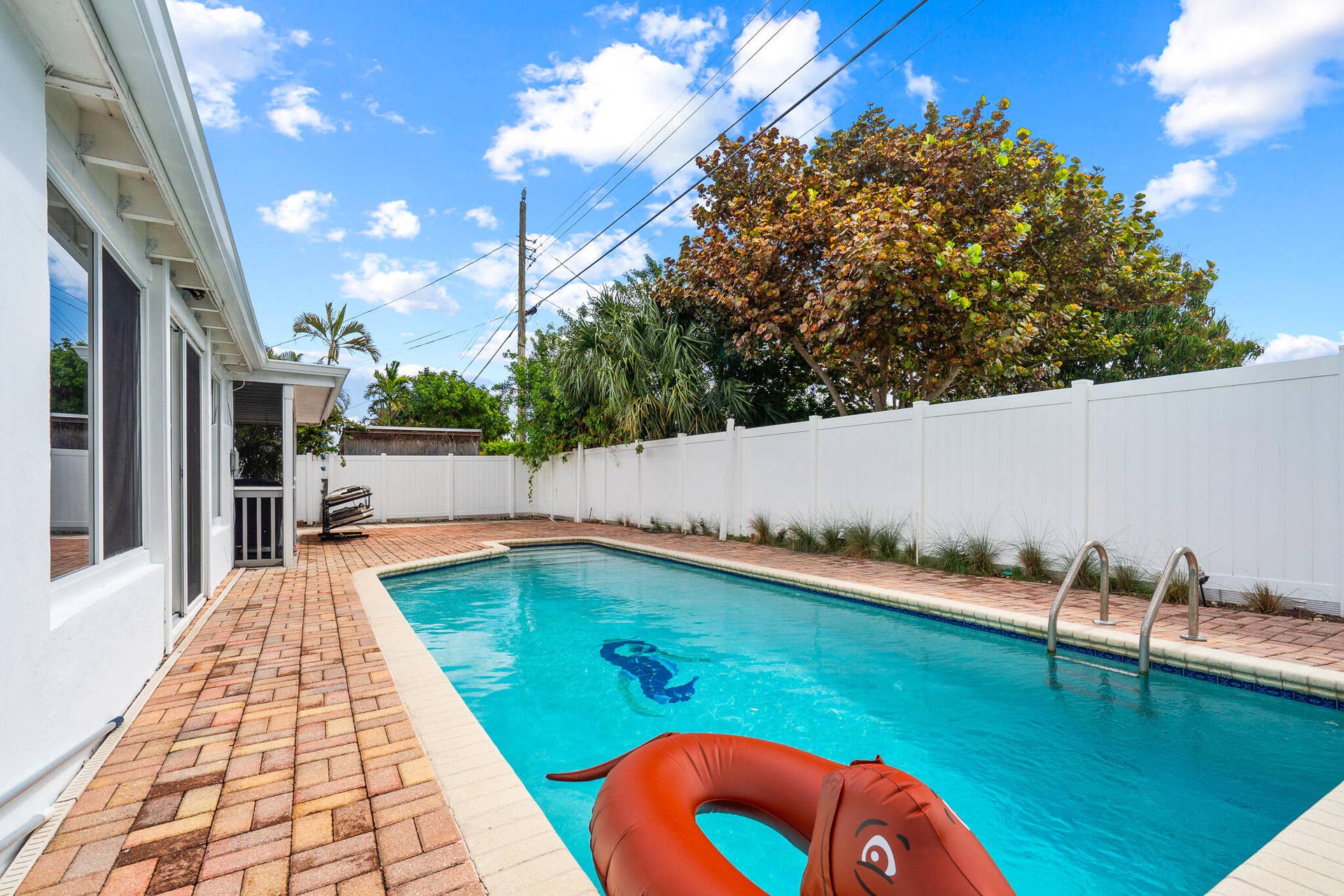 520 Flotilla Road, North Palm Beach, FL 33408 DSC09076