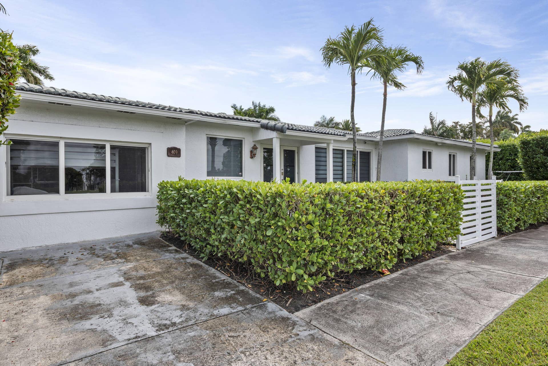 409 N 14th Avenue, Hollywood, FL 33020 409 N 14th Avenue, Hollywood, FL 33020