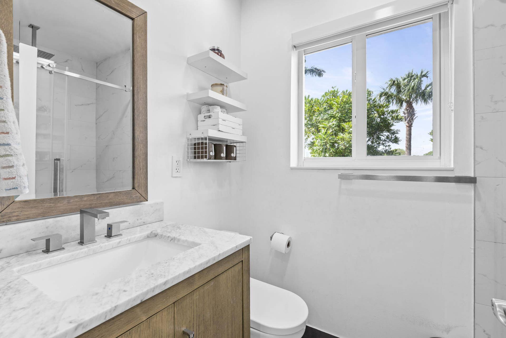 409 N 14th Avenue, Hollywood, FL 33020 409 N 14th Avenue, Hollywood, FL 33020