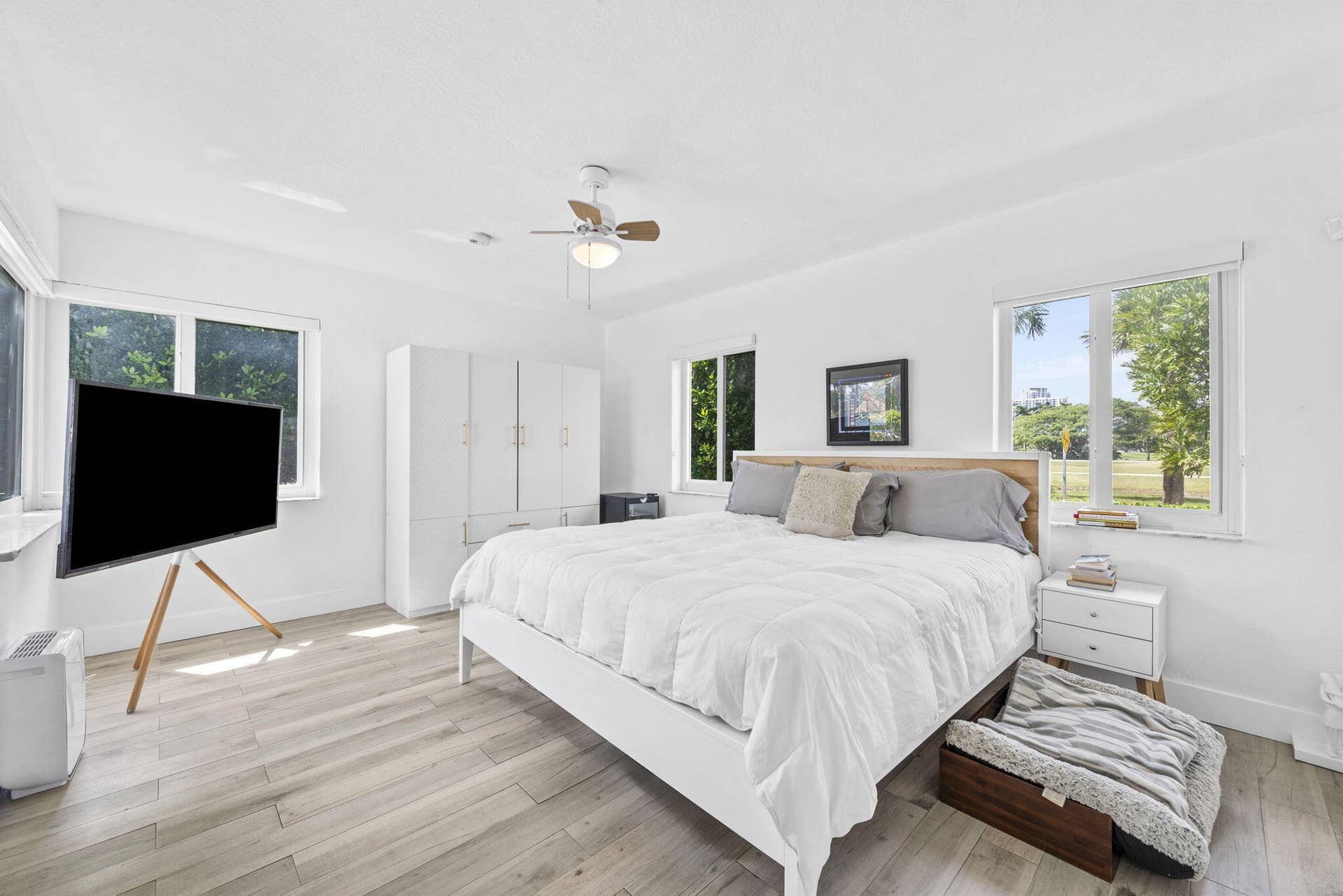 409 N 14th Avenue, Hollywood, FL 33020 409 N 14th Avenue, Hollywood, FL 33020