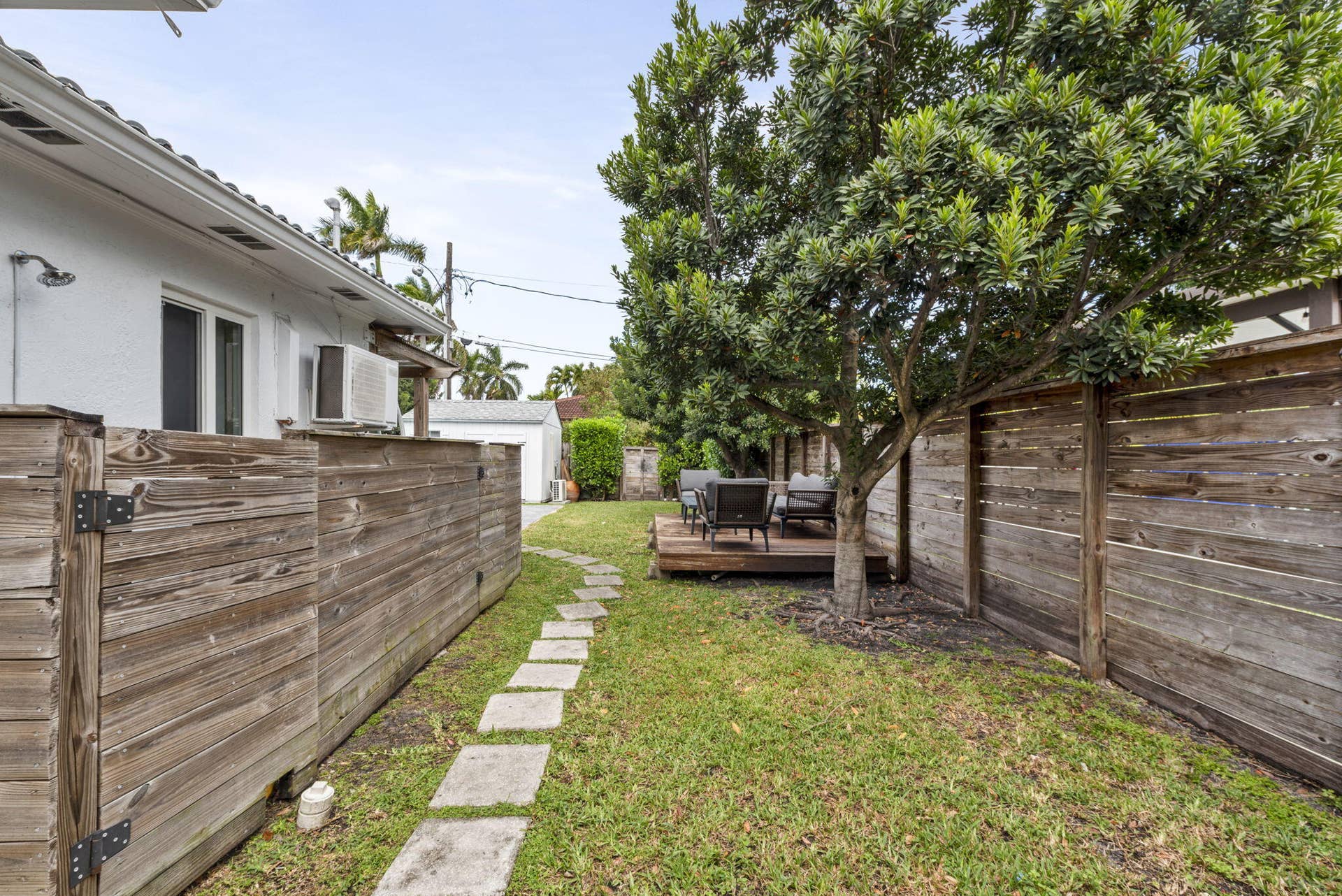 409 N 14th Avenue, Hollywood, FL 33020 409 N 14th Avenue, Hollywood, FL 33020