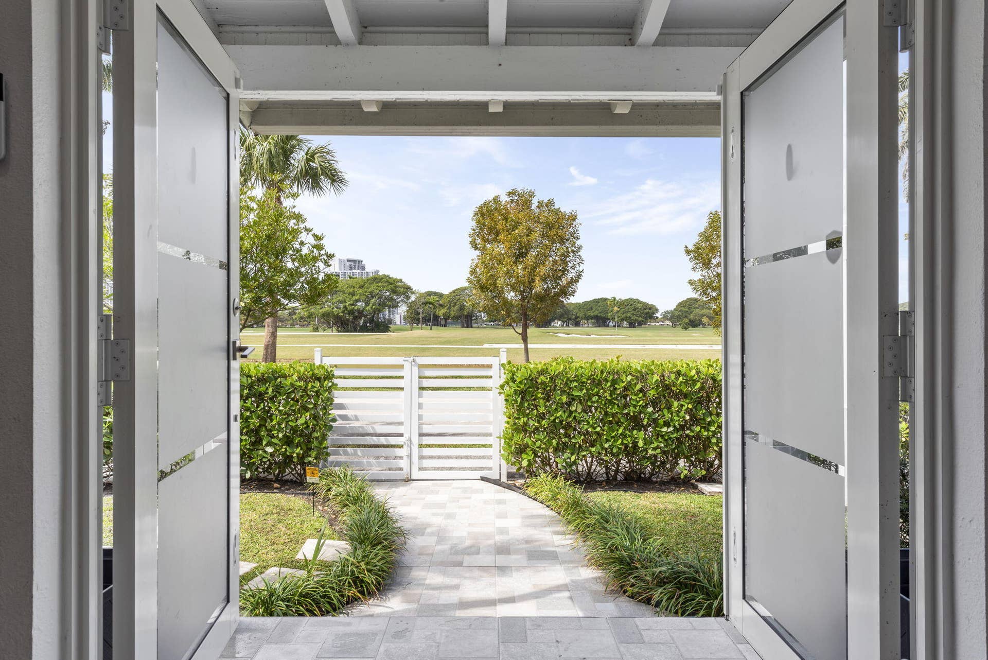 409 N 14th Avenue, Hollywood, FL 33020 409 N 14th Avenue, Hollywood, FL 33020