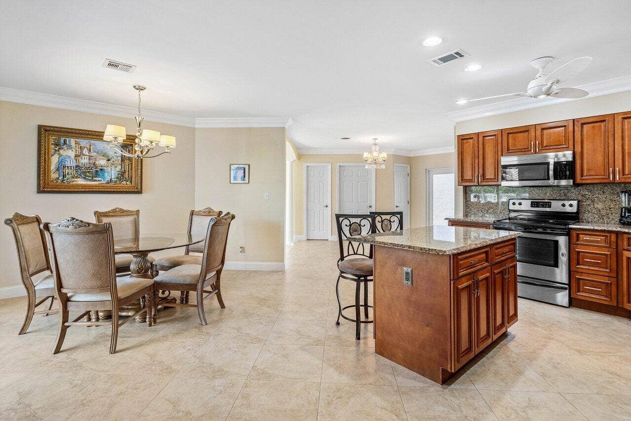 899 S Granada Drive, Boca Raton, FL 33432 899 S Granada Drive, Boca Raton, FL 33432