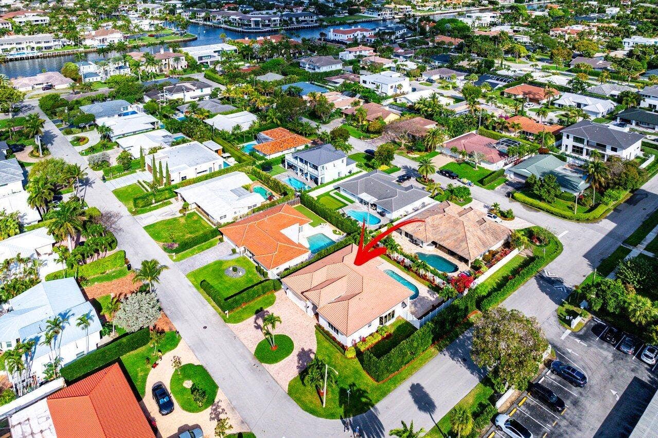 899 S Granada Drive, Boca Raton, FL 33432 899 S Granada Drive, Boca Raton, FL 33432