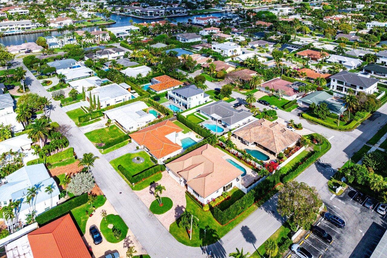 899 S Granada Drive, Boca Raton, FL 33432 899 S Granada Drive, Boca Raton, FL 33432