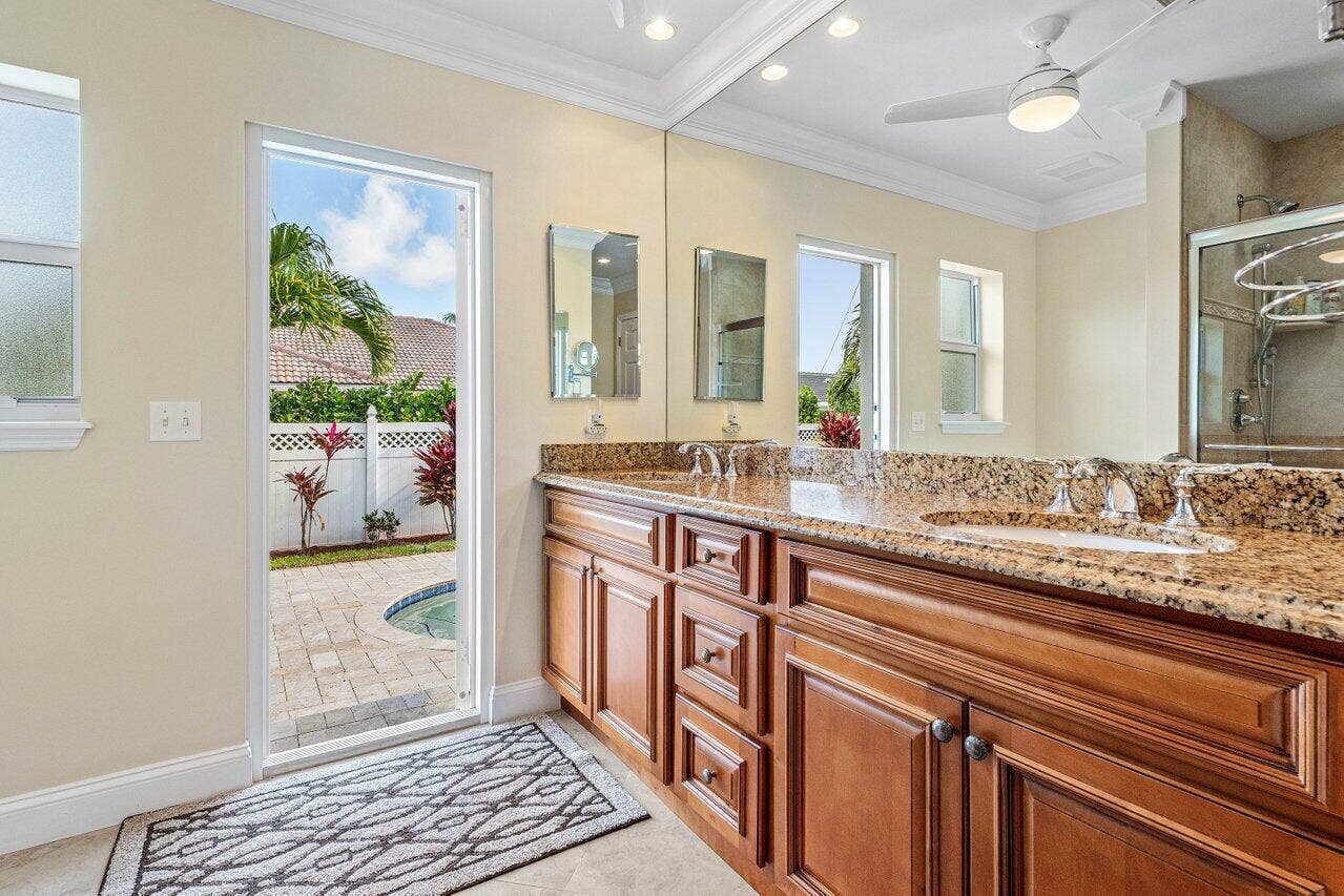 899 S Granada Drive, Boca Raton, FL 33432 899 S Granada Drive, Boca Raton, FL 33432