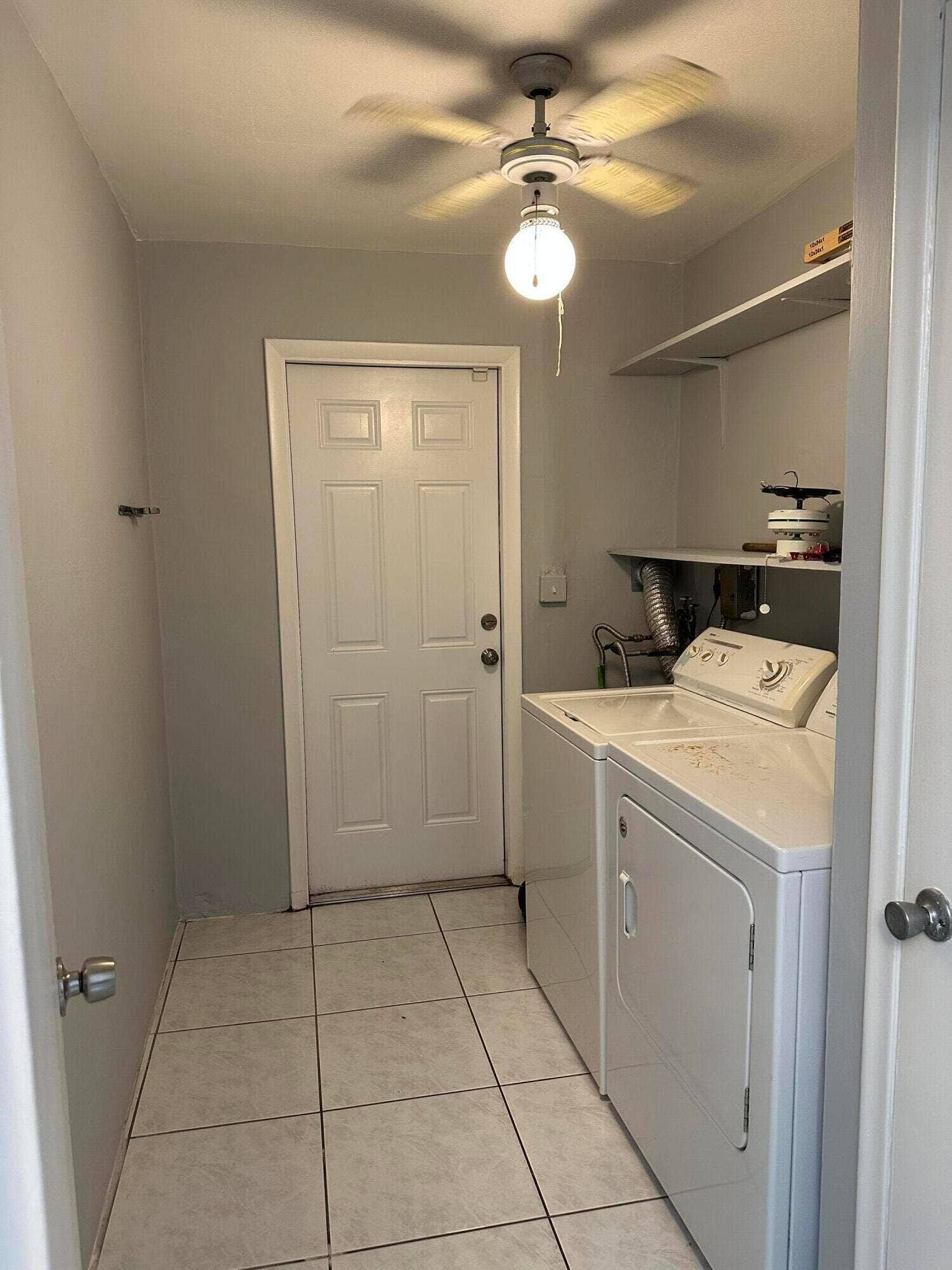 5227 SW 94th Avenue, Cooper City, FL 33328 utility room