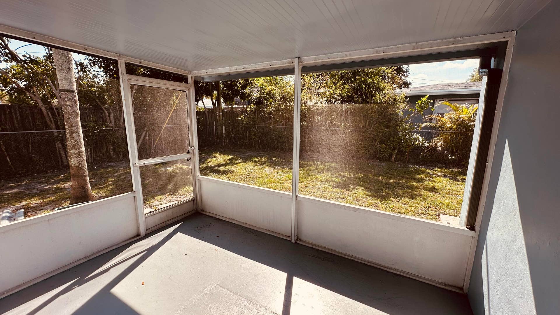 5227 SW 94th Avenue, Cooper City, FL 33328 scr'd patio