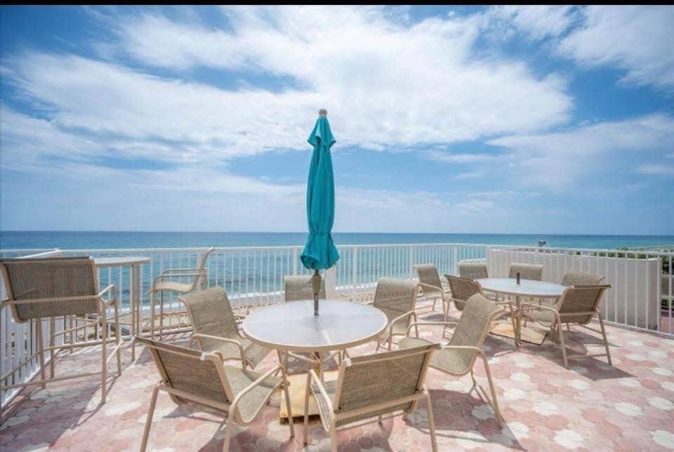 3520 S Ocean Boulevard, #F104, South Palm Beach, FL 33480