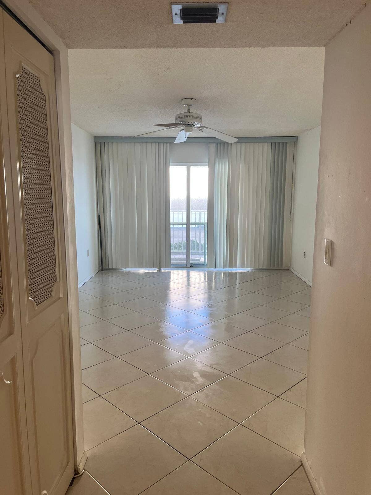3520 S Ocean Boulevard, #F104, South Palm Beach, FL 33480